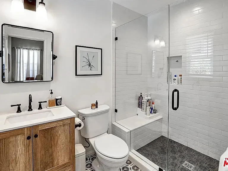 3622 Veteran Ave — Photo 15