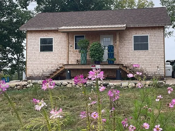 190 E Side Rd, Steuben, ME 04680
