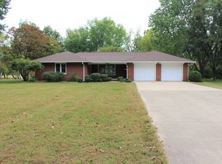 605 W Lamotte St, Palestine, IL 62451