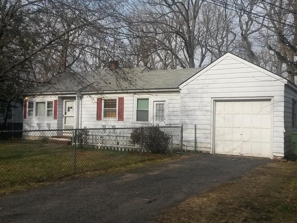 1st image of 409 14th St