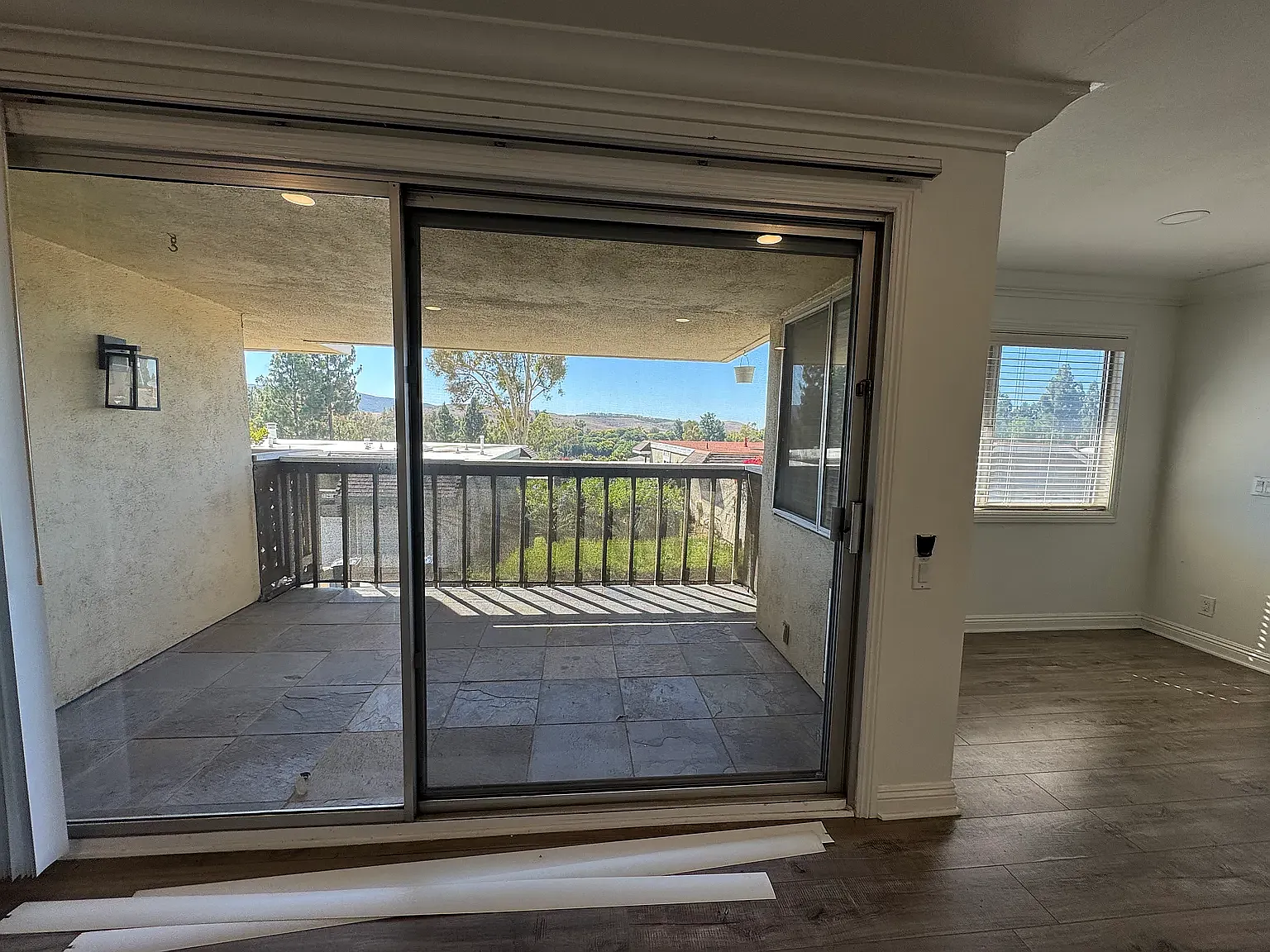 3 bed, 1320 sqft, $3,800 — Photo 3