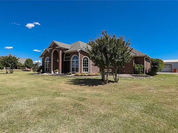 3rd image of 2080 County Road 2218