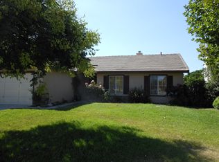 956 Windsong Ln, San Jacinto, CA 92582