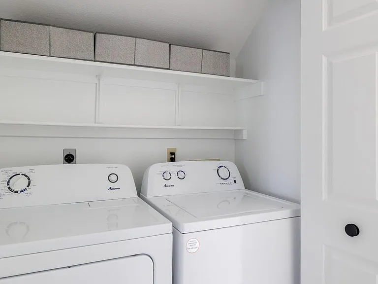 1805 White Oak Cv — Photo 13