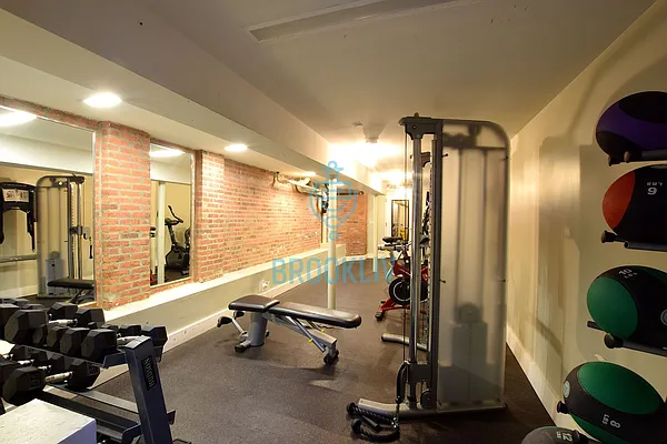 Rented by null | media 39