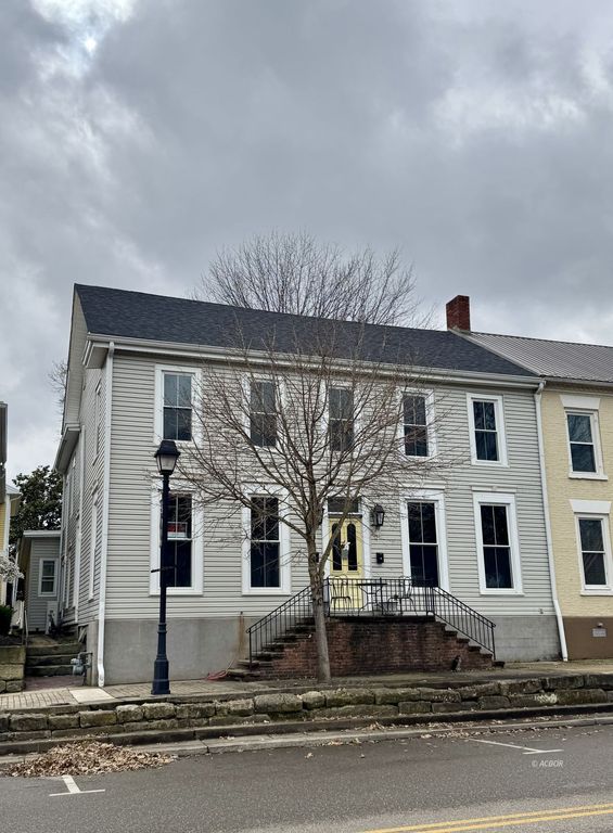 Real estate listing image