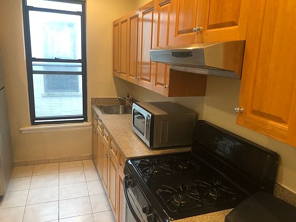 5th image of 25-34 34th St #4