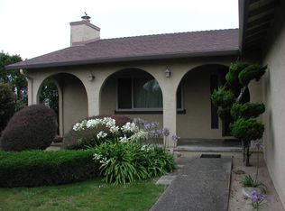 3082 Messinger Dr, Marina, CA 93933
