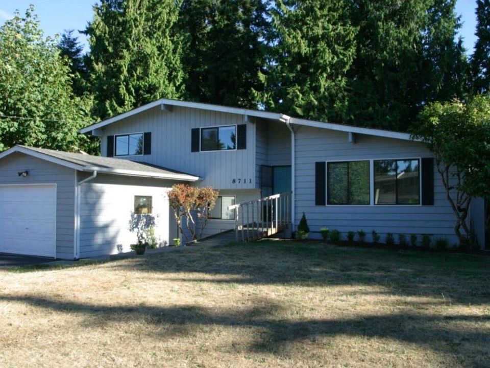 1st image of 8711 NE 137th St