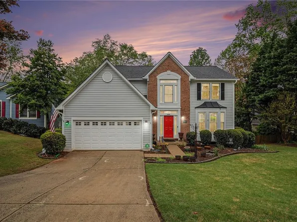 4272 Glenlake Dr NW, Kennesaw, GA 30144