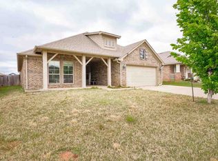 318 Topaz Ave, Stillwater, OK 74075