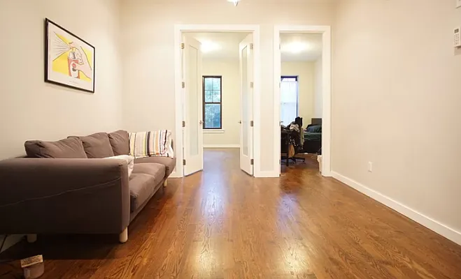 Rented by Greenrock Management | media 27