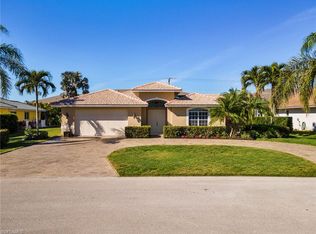 28412 Del Lago Way, Bonita Springs, FL 34135