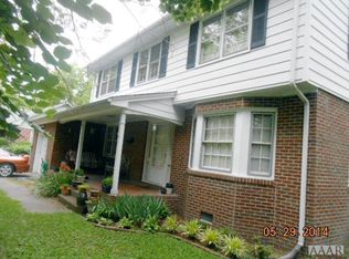 912 McPherson St, Elizabeth City, NC 27909