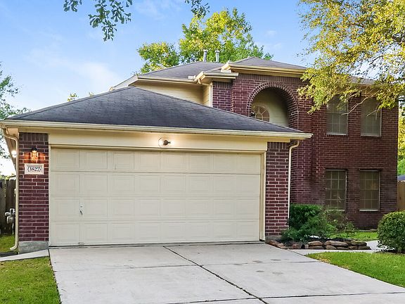 4th image of 3827 Cyril Dr