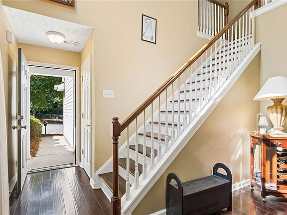 5th image of 2470 Keenland Ct