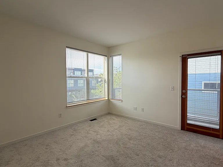 1348 Yellow Pine Ave — Photo 27