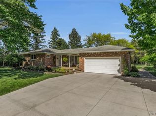 3965 California Rd, Orchard Park, NY 14127