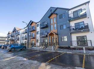 860 Secord Blvd NW #101, Edmonton, AB