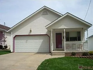 409 Stevenson Ave photo 1