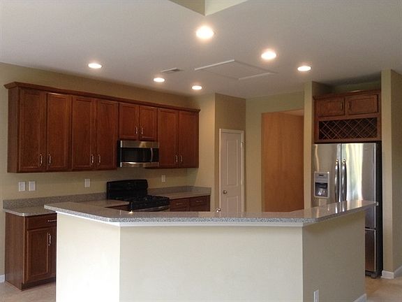 5th image of 4396 Haddington Dr #0