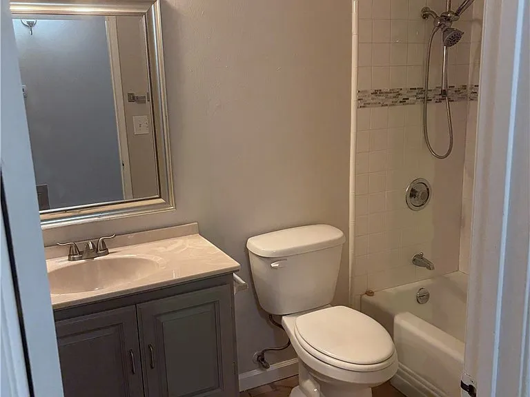 28148 Winged Foot Dr — Photo 11