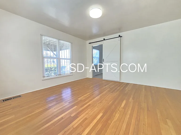 3926 1/2 California St — Photo 36