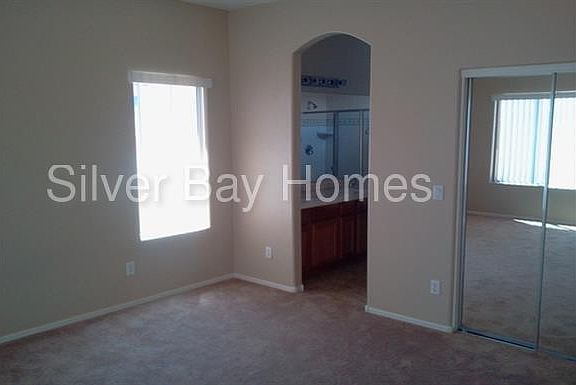 5th image of 10221 W Parkway Dr