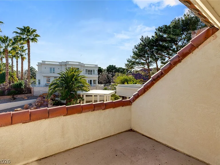 13 Dovetail Cir — Photo 60