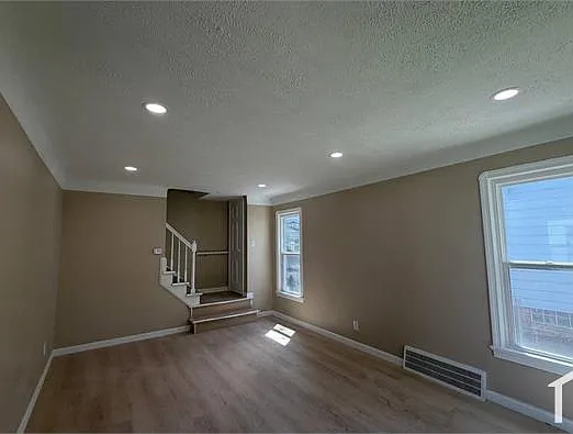 20908 Kenyon Dr — Photo 7