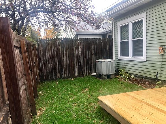 2nd image of 12 Ziemke Farm Ln