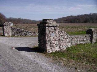 2030 Trammel Creek Rd, Westmoreland, TN 37186