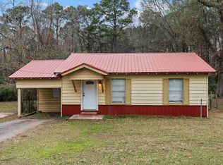 1913 Ark St, Marshall, TX 75672