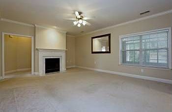 3rd image of 122 Prince William Ln