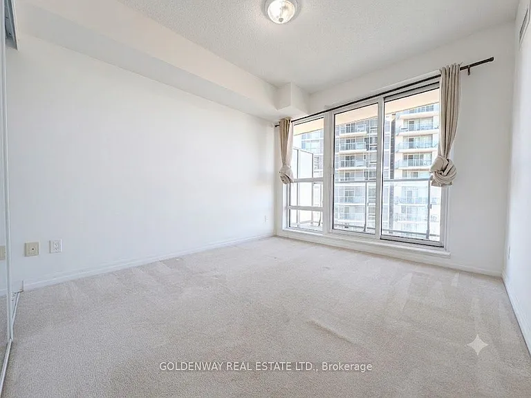2015 Sheppard Ave E #2310 — Photo 18