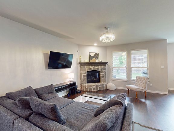 5th image of 1916 Prestige Cove Ct