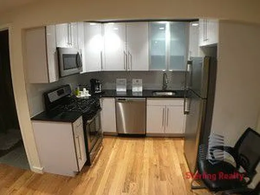 Rented by Sterling Realty Solution Inc | media 3