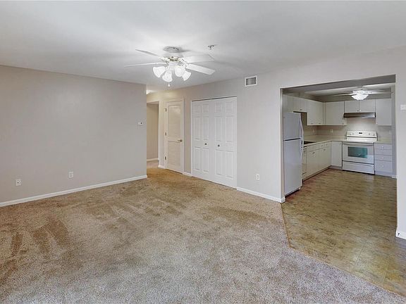 3rd image of 2578 Coppergate Square Dr #3E