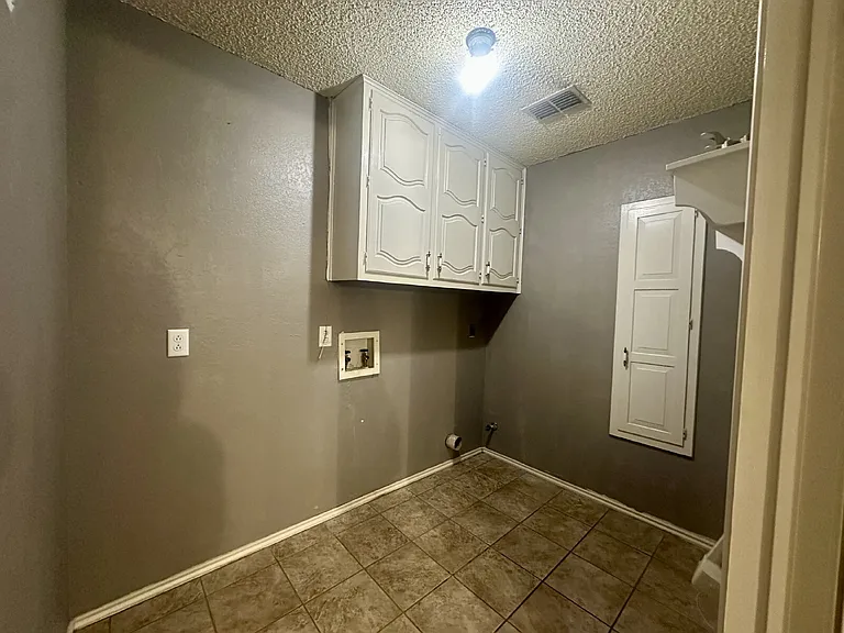 5812 Cornell St — Photo 12