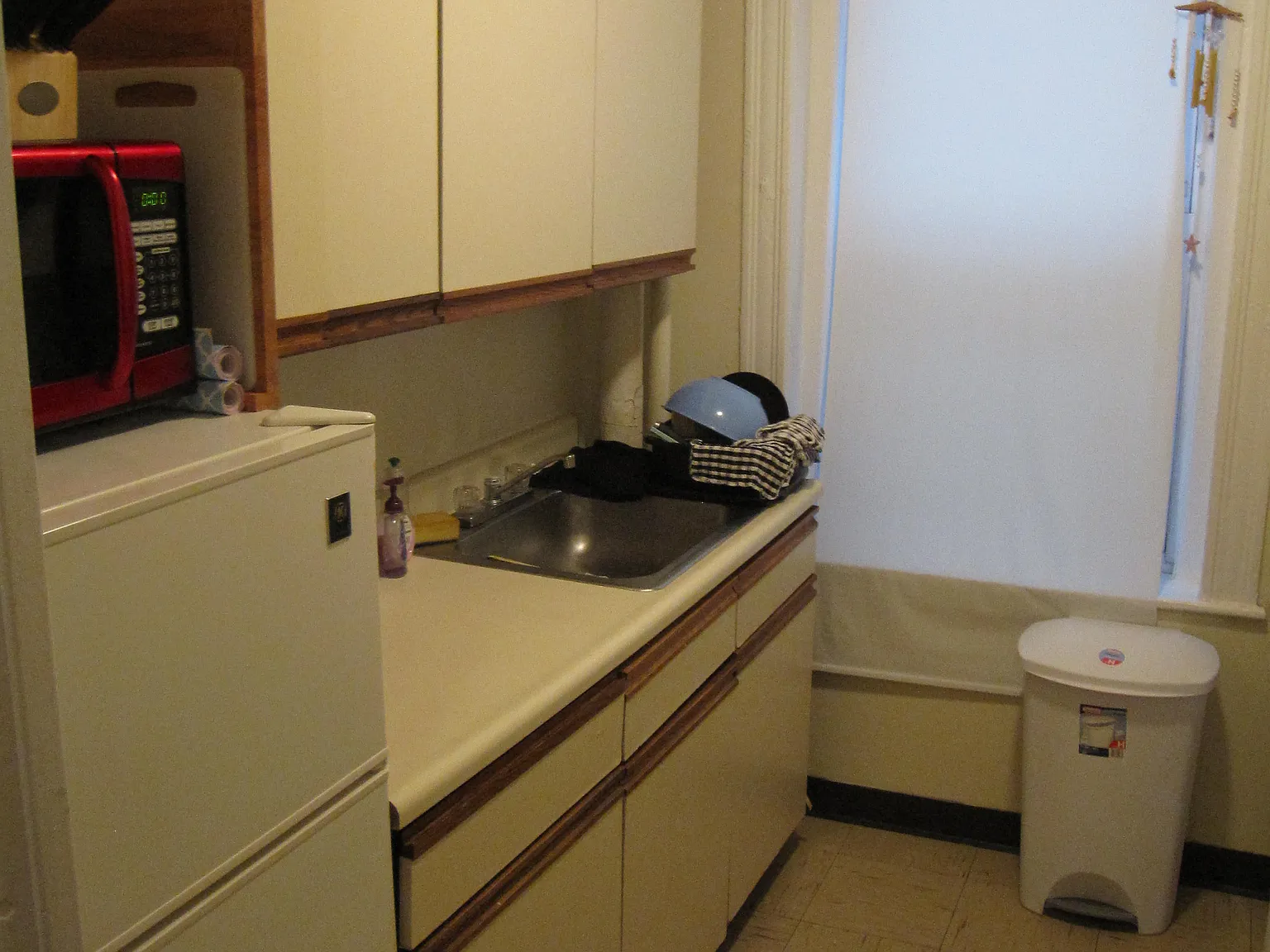 Studio, 400 sqft, $1,995 — Photo 3