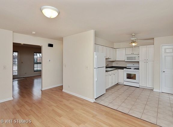 3rd image of 4183 Brentwood Ln