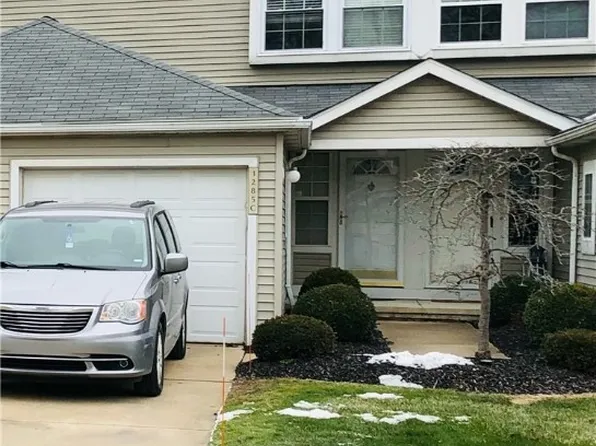 1285 Leeward Ln APT C, Willoughby, OH 44094