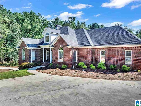 3rd image of 450 Glynn Hollow Cir