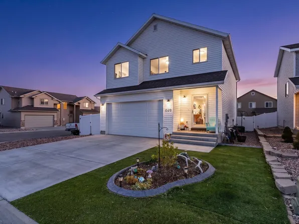 1520 Red Tail Dr, Rock Springs, WY 82901
