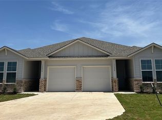 1137 Stone Valley Rd, Temple, TX 76502