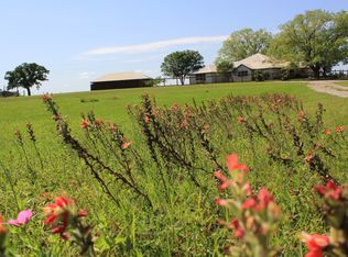 154 Fm 672, Dale, TX 78616