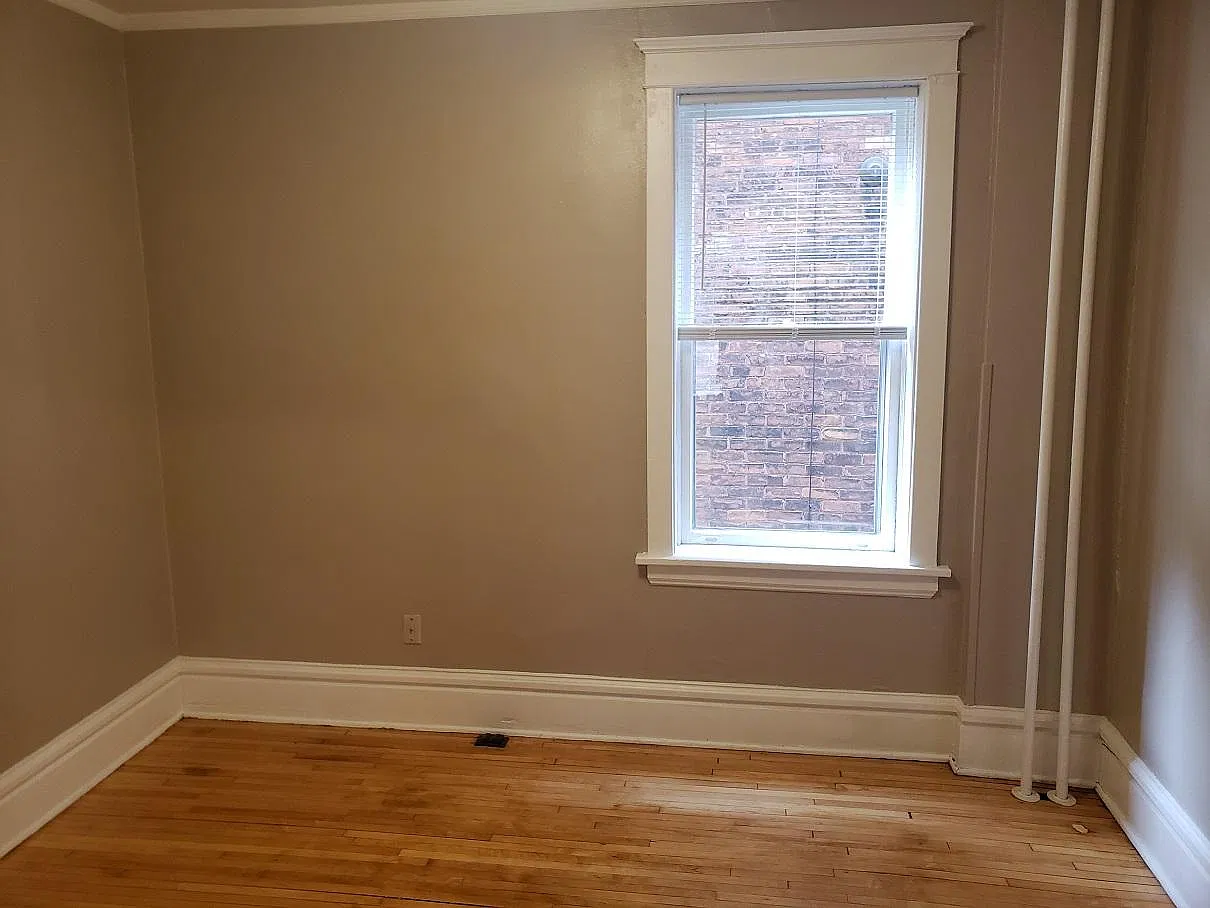 2 bed, 610 sqft, $1,575 — Photo 4
