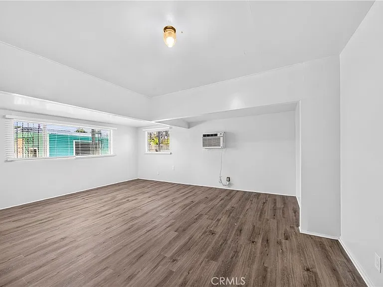 10107 Eduardo Ave — Photo 10