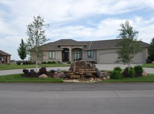 329 N 245th Cir, Waterloo, NE 68069
