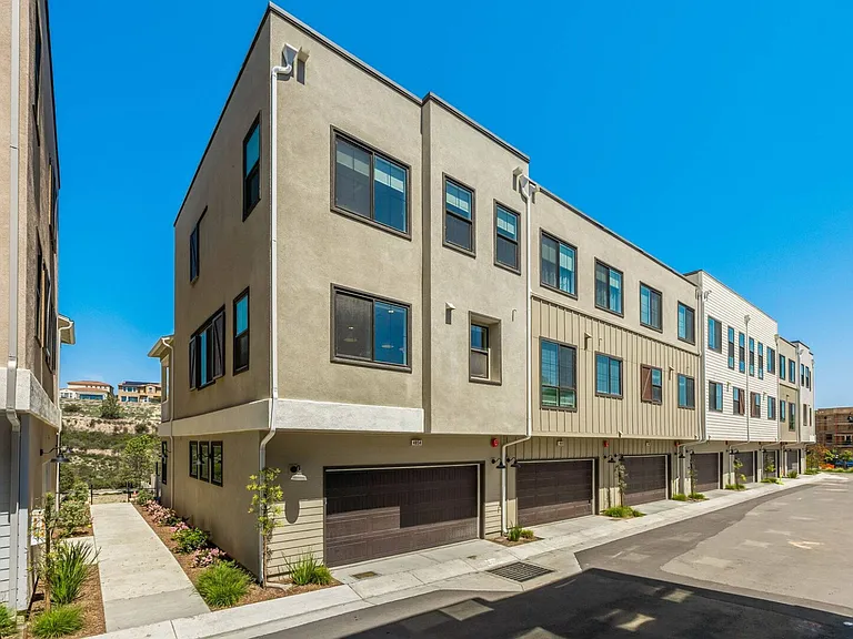 Parsley Ln — Photo 36